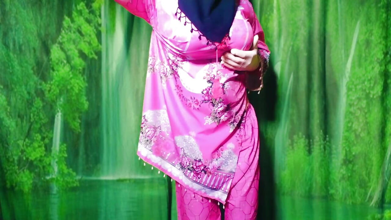 Bengali very beautiful hot housewife sex.mp4