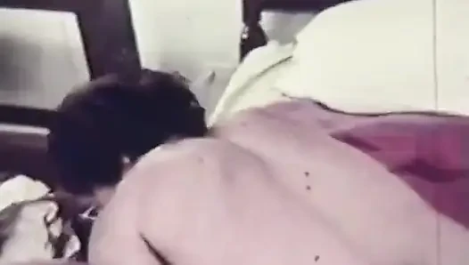 Klasik kıllı amcık büyük yarağı seviyor
