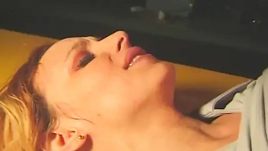 Wilde Taxifahrt: Heiße Momente bei Nacht