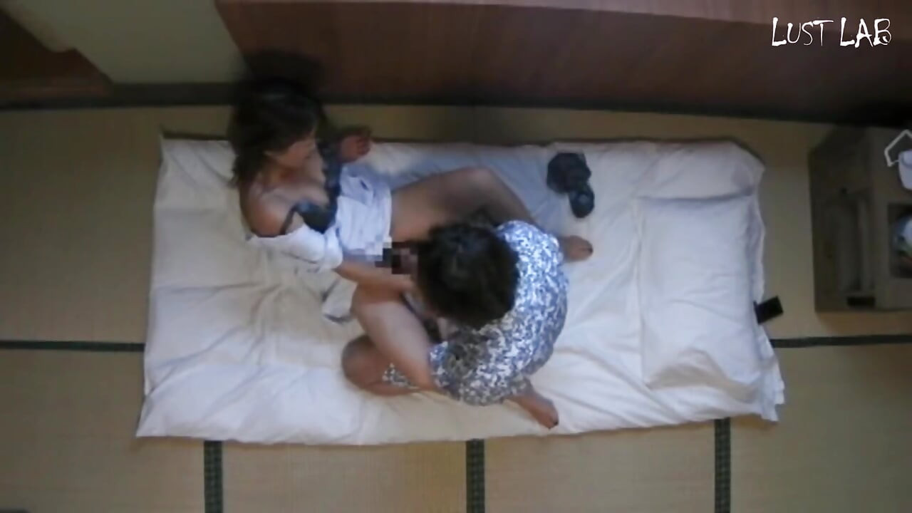 Hotel Room Heat - When a Quiet Massage Turns Into Temptation - 1