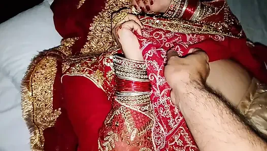 Seks malam pertamaku