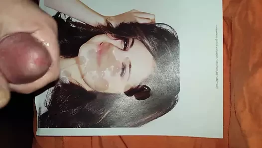 Selena Gomez boşalıyor #1