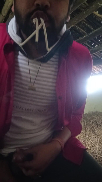 インドのInstantボーイ、イスマートデヴァの後、めちゃくちゃホットな動画を見ろ |クリップ1