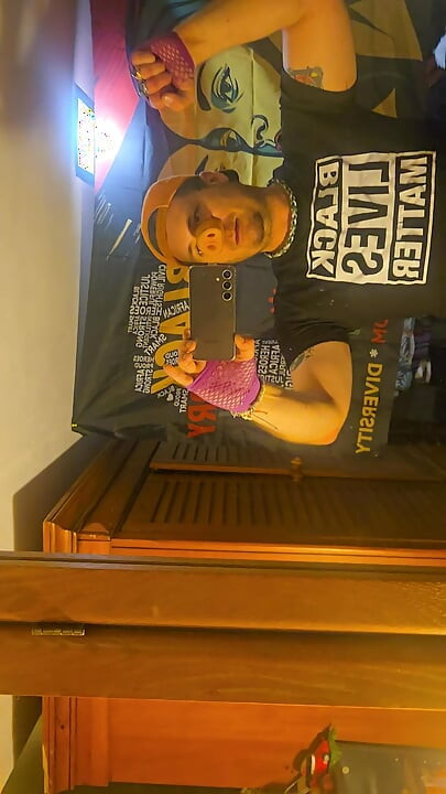 SADECE OINK OINK ILE DALGA GEÇIYORUM