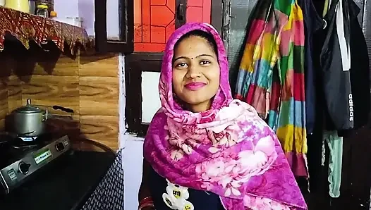 I Fuck My Indian Desi Mausi While No One Is in Home