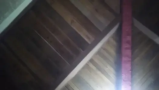 Karyawan rumah tangga lagi asik ngentot kontol bosnya sendiri