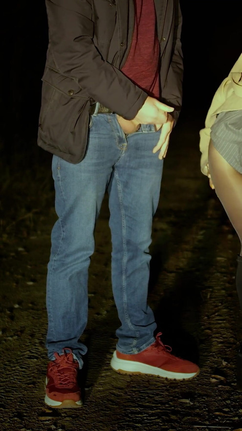 An incredible stranger caught me masturbating in a public park💦 | Clip 1