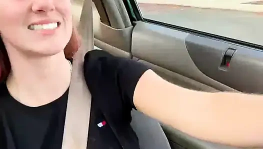 Поток сисечки