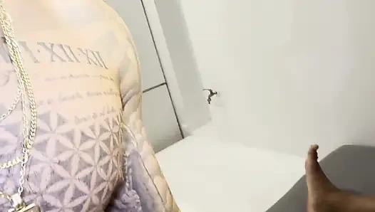 Impromptu Threesome with Young Girl We Meet at the Party and Comes to Our Hotel Rossavaxx