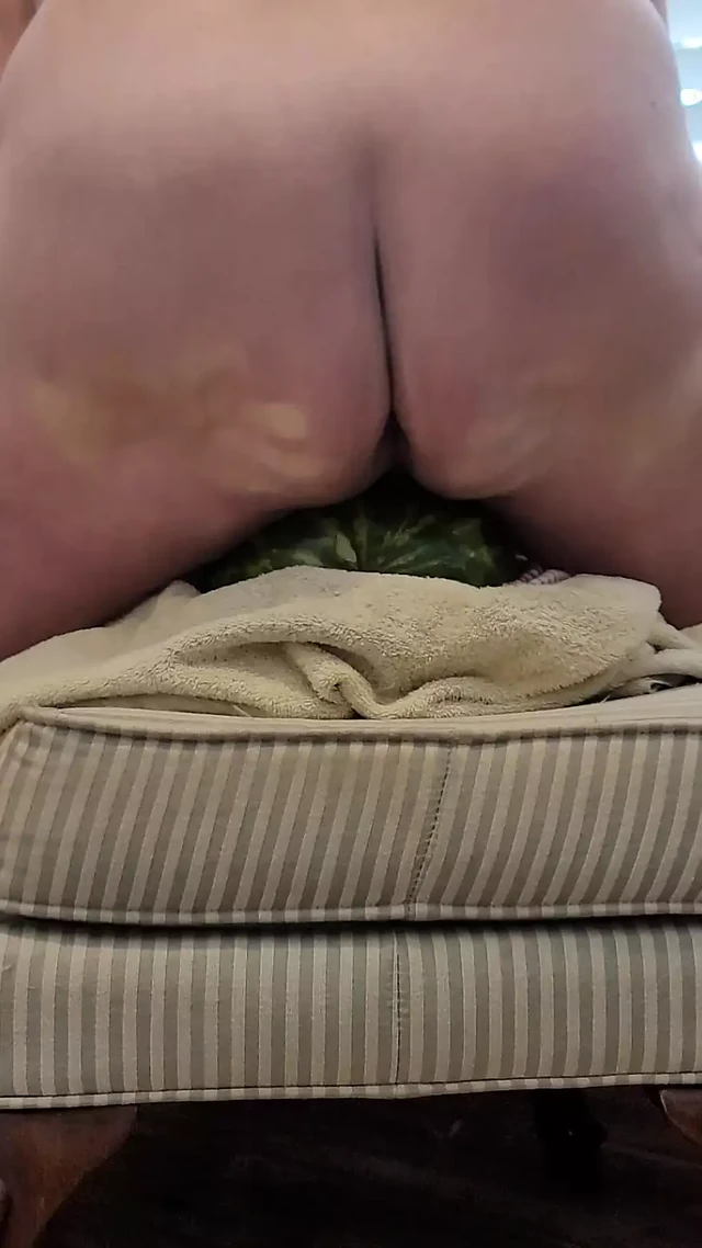 Grandpa fucking his Melon for a third time
