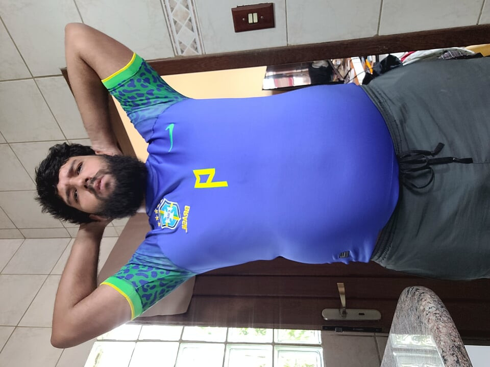 PLAY BELLY SLOW MOTION. BELLY