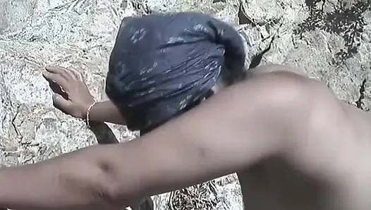 Türkische MILf betrügt ihren ehemann