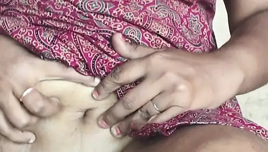 Neiber Boy lagi asik memeknya habis-habisan