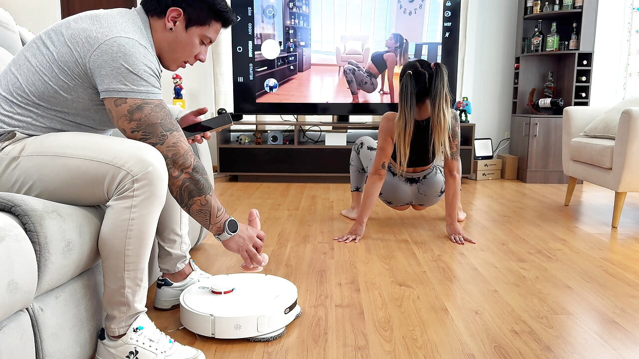 WTF? The stepfather used the robot vacuum cleaner so his stepdaughter could sit on a dildo!