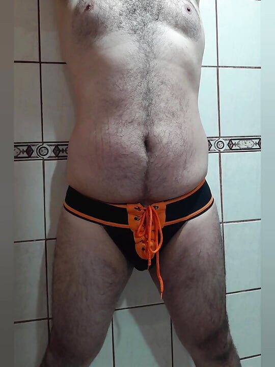 Masturbira Usin Seksi G džoktrap dok ne svrši