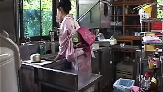 P128G03 The beautiful proprietress of a quiet mountain hot spring inn near Tokyo. Lesbian sisters, forbidden sex at home!　A sensual erotic drama that evokes the Showa era!