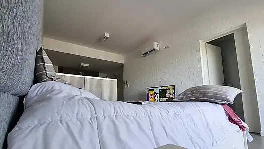 I Met Her on Tinder and She Helped Me Record a Porn Video Just to Get Fucked