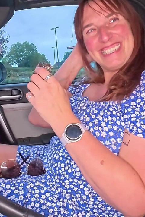 Real British MILF Drives Me in Her Car and Jerks Me off!