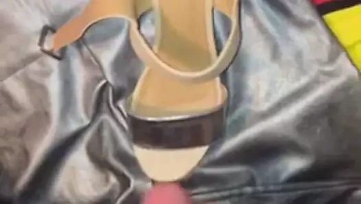 Cum on heels