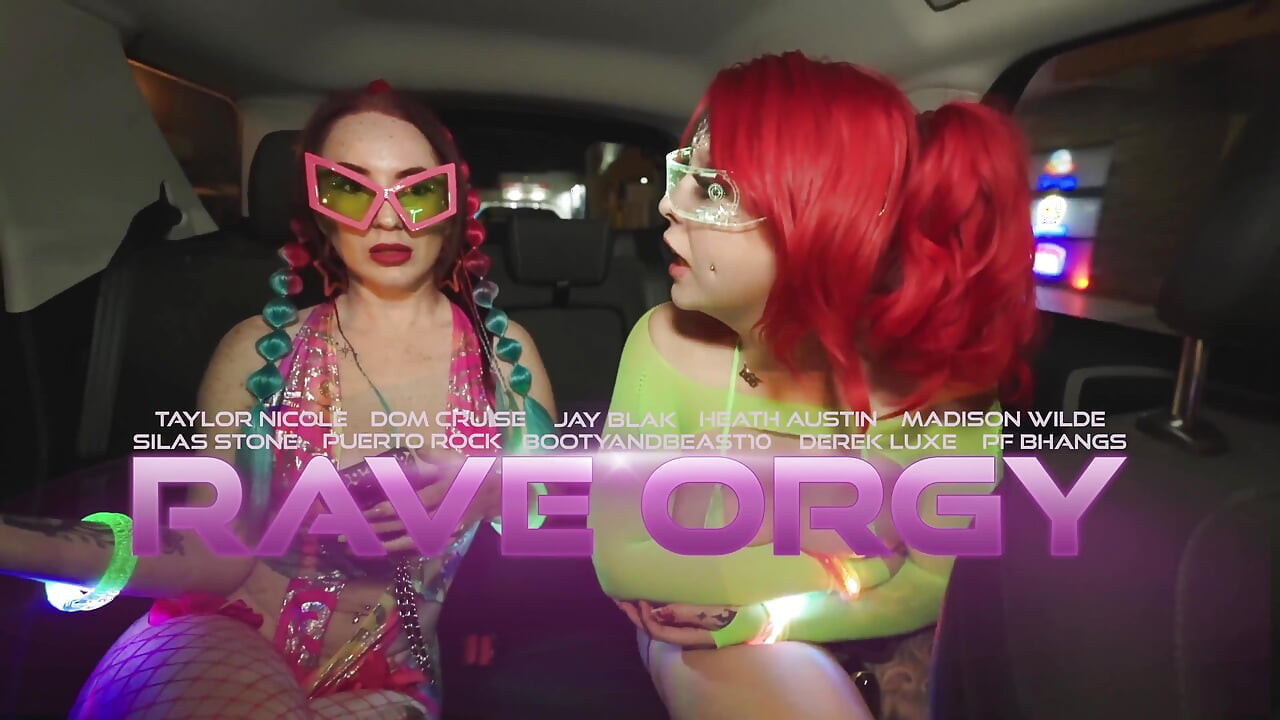 Rave-mädchen-orgie