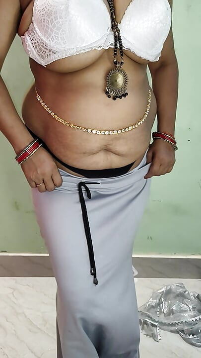 Donnona indiana moglie danza nuda parte 2