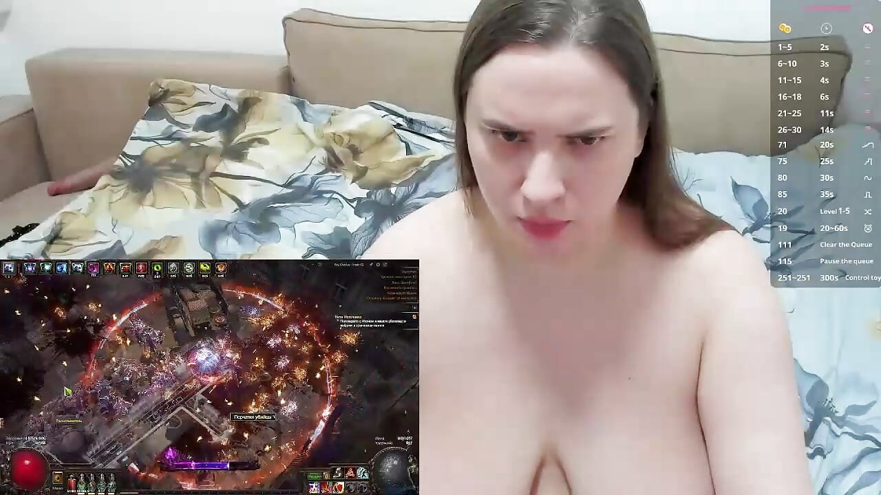 Playing Path of Exile and drop hehe