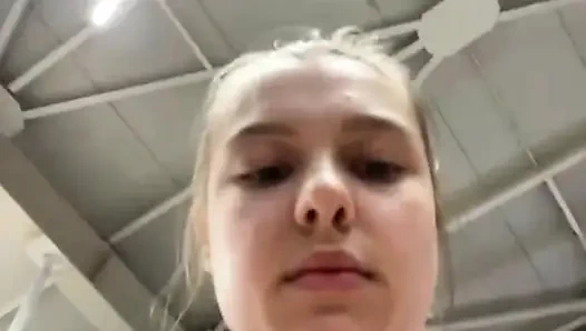 Extreme fucking in the gym with jucielussie