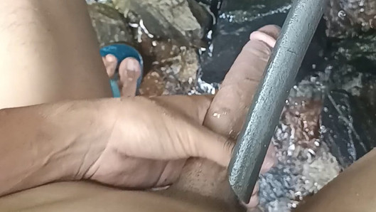 Today I masturbated naked by the side of the public road