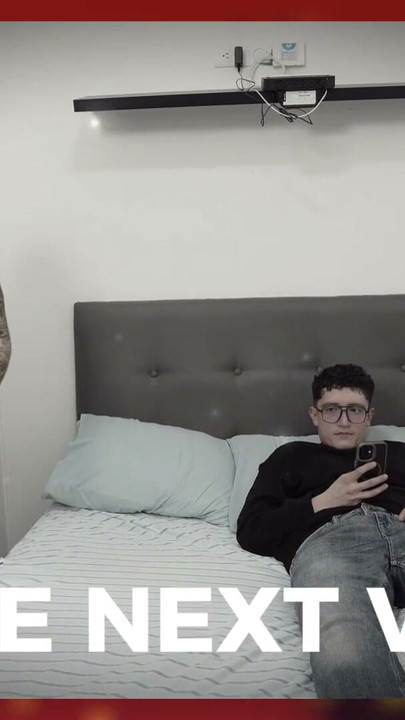 Fucking my roommate while cuckolding my boyfriend by call | Clip 3