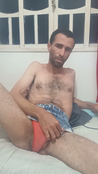 Βλέπω σε όλους τη γύμνια μου, μου αρέσει να δείχνω τα πάντα του σώματός μου χωρίς ρούχα για να τα δει όλος ο κόσμος | Κλιπ 1