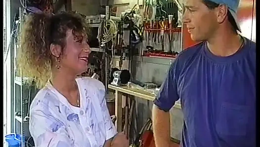 Hinter Deutschen Türen Wird Fleißig Gefickt - Kompletter Film