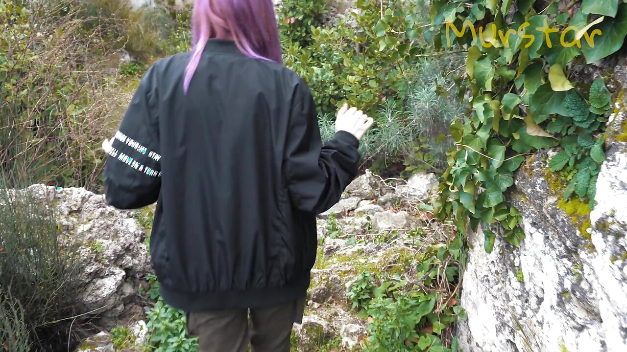 Suck in the Ruins of an Ancient Palace || Murstar