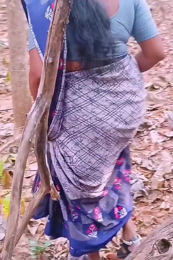 Indian Outdoor Sex. Desi Bhabi Secret Fucking Hubby in Forest. Telugu Dirty Talks.