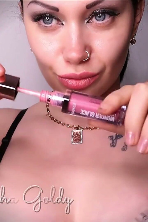 Lipstick slave. Become weaker for me! My lipstick covered lips are all that you need