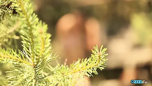A Sweet Outdoor Getaway Date in a Treehouse and Passionate Kissing with His True Soulmate