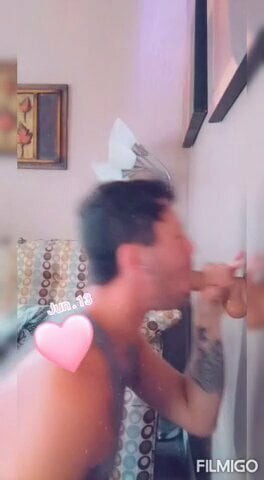 CD plays with dildo