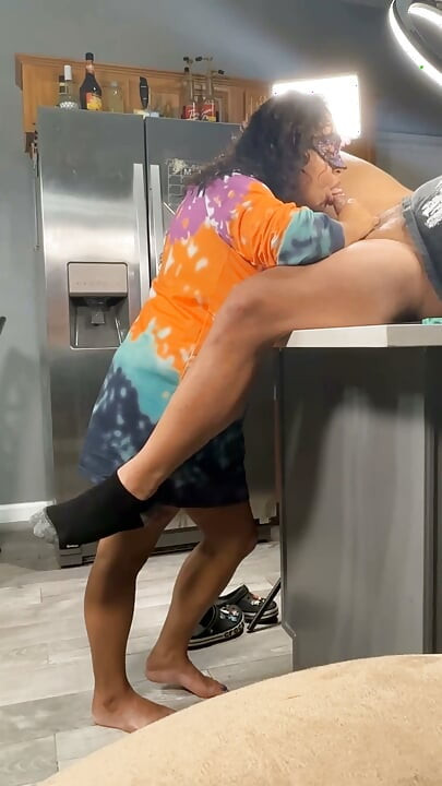 Teacher Loves Sucking Me off