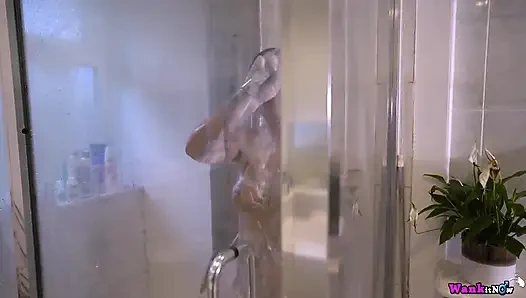 Amber deen - dusch-action