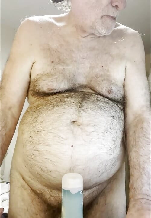 팬을 위해 알몸으로 코치 Karl 6908