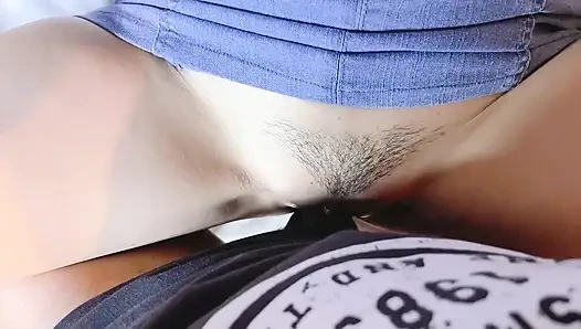 Istri selingkuh memintanya untuk melepas kondom dan muncrat di dalam