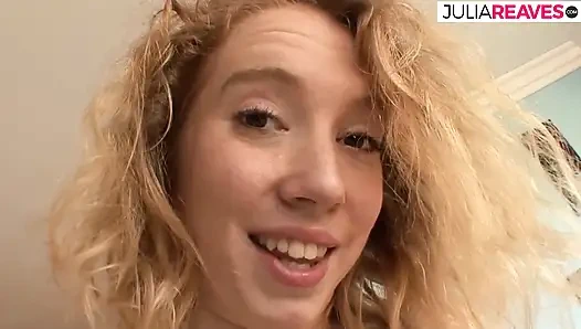 Sarışın boşalmaya binmeden önce büyük bir yarağı emiyor