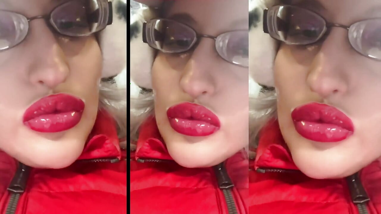 Pretvori se u moju glupu kurvetinu Sissy - Usne - Sisanje ASMR-a za lijepu opsesiju licem Isječak od Findom Goaldigger