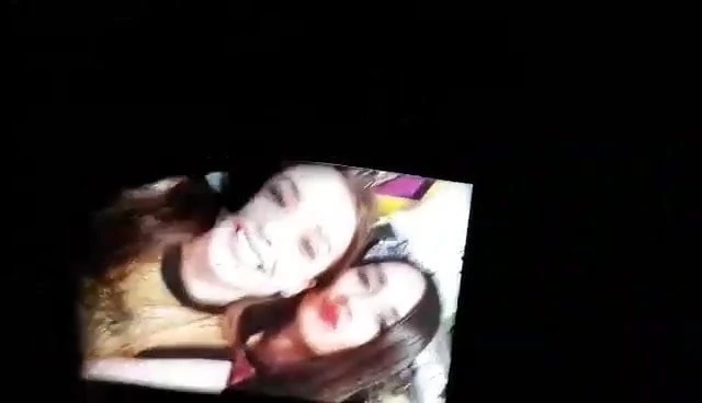 Cum tribute  Abi vargas  y Mariana Casanova