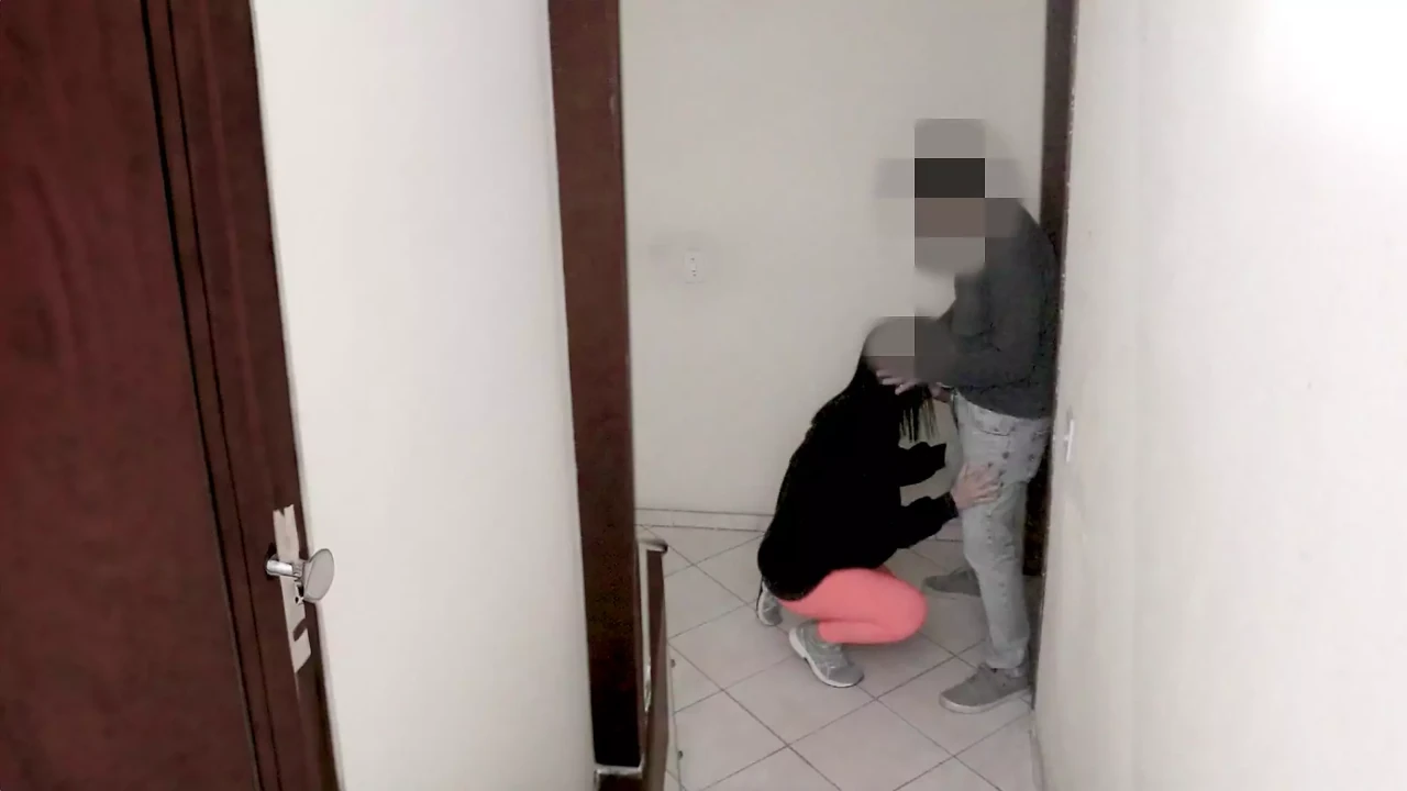 Married woman paying lost bet. Blowjob on the doorstep.