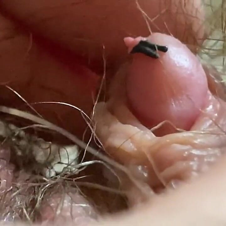 Extreme close-up big clit vagina asshole mouth giantess fetish video hairy body!