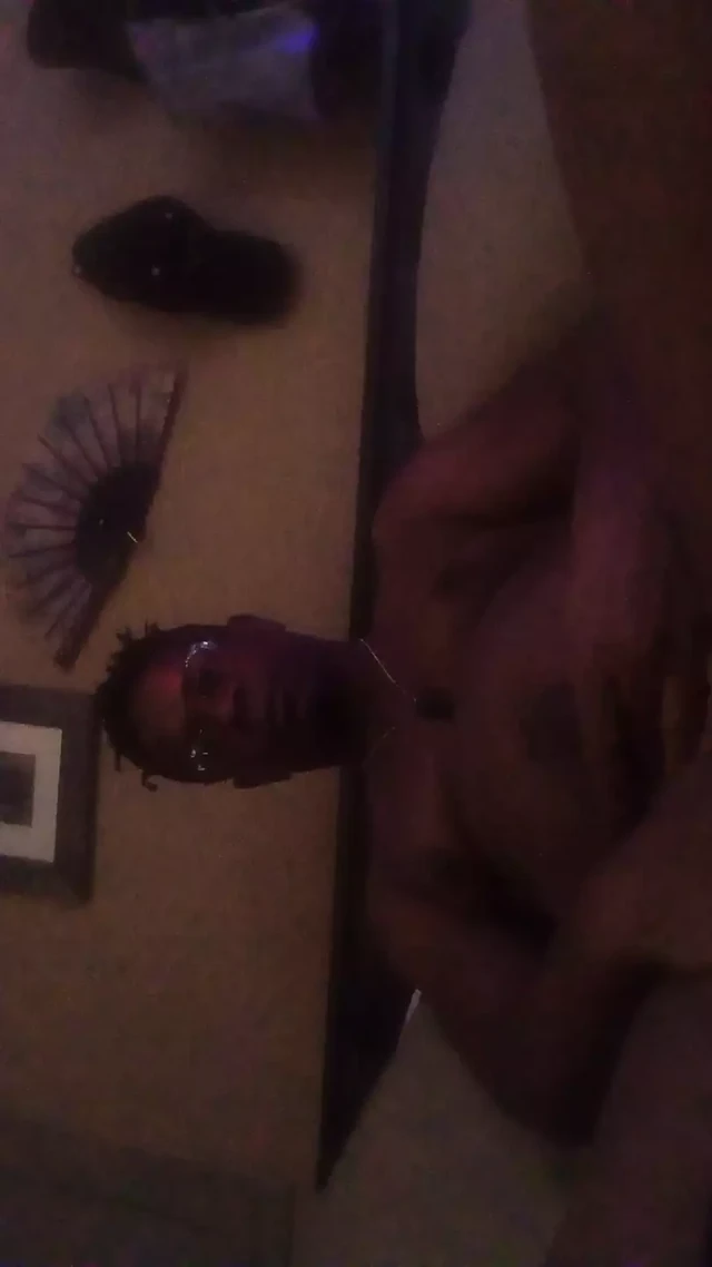 (Relaxing )