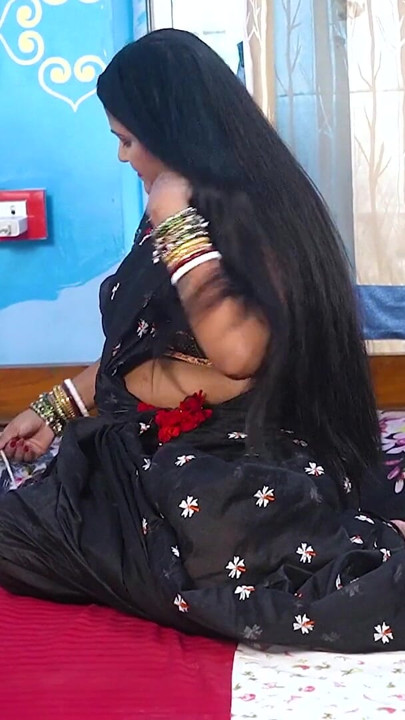DESI MALLU BHABHI HARDCORE FUCK WITH HER BOYFRIEND WHEN HER HUSBAND NOT AT HOME FULL MOVIE ( HINDI AUDIO ) | Clip 1