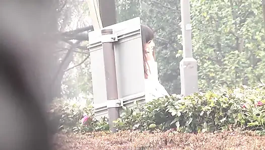 Японскую 20-летнюю волосатую киску жестко начинили и наполнили горячим кримпаем из спермы