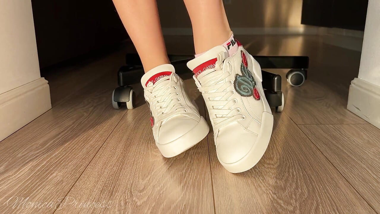 Foot Play in Shoes, Socks, Barefoot