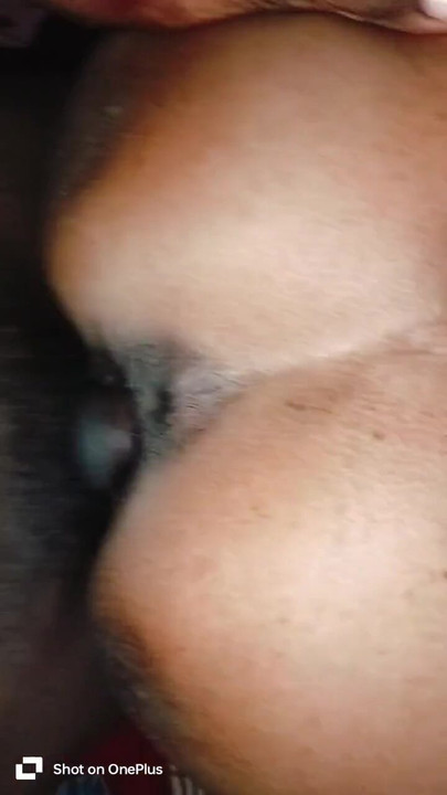 Ikonický okamžik z "Desi tetičky virální mms v noci"